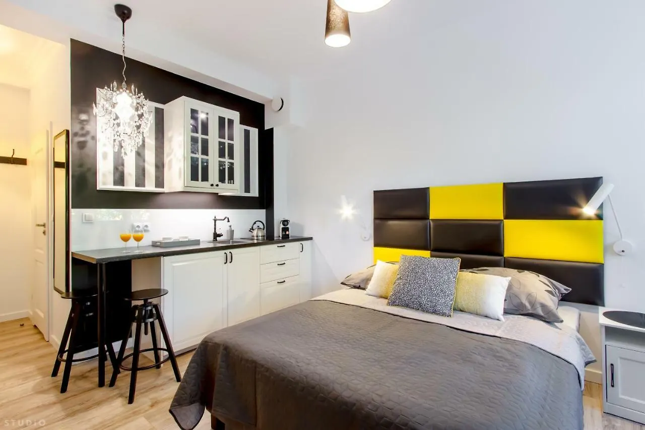 Clicktheflat The Warsaw Rising Museum Apartments