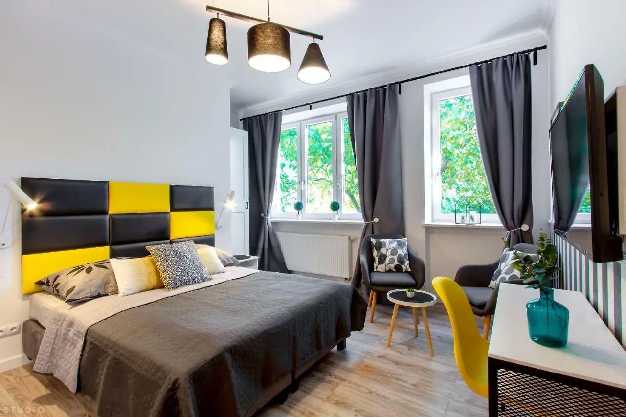 Clicktheflat The Warsaw Rising Museum Apartments